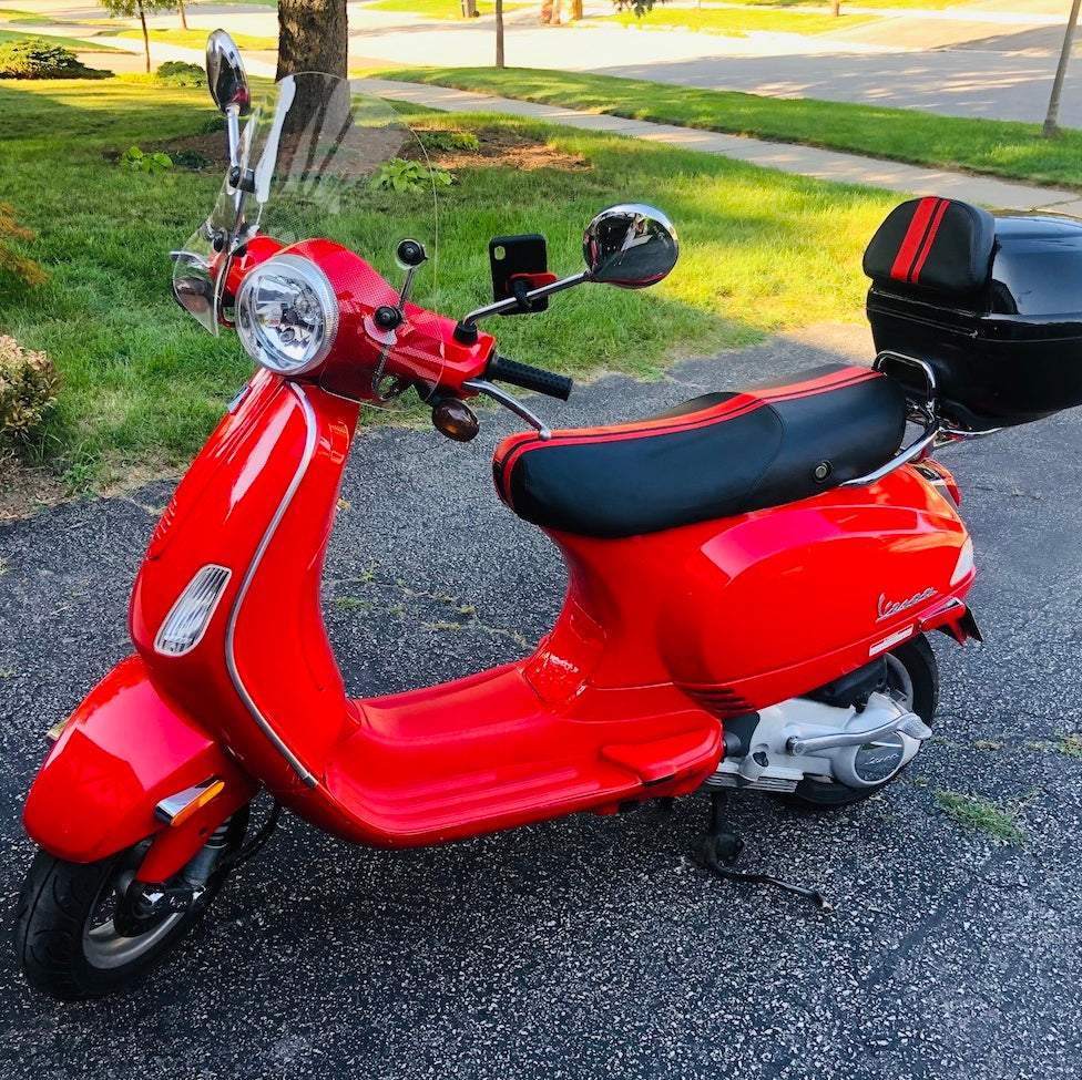 Vespa LX racing stripe seat cover customer photo