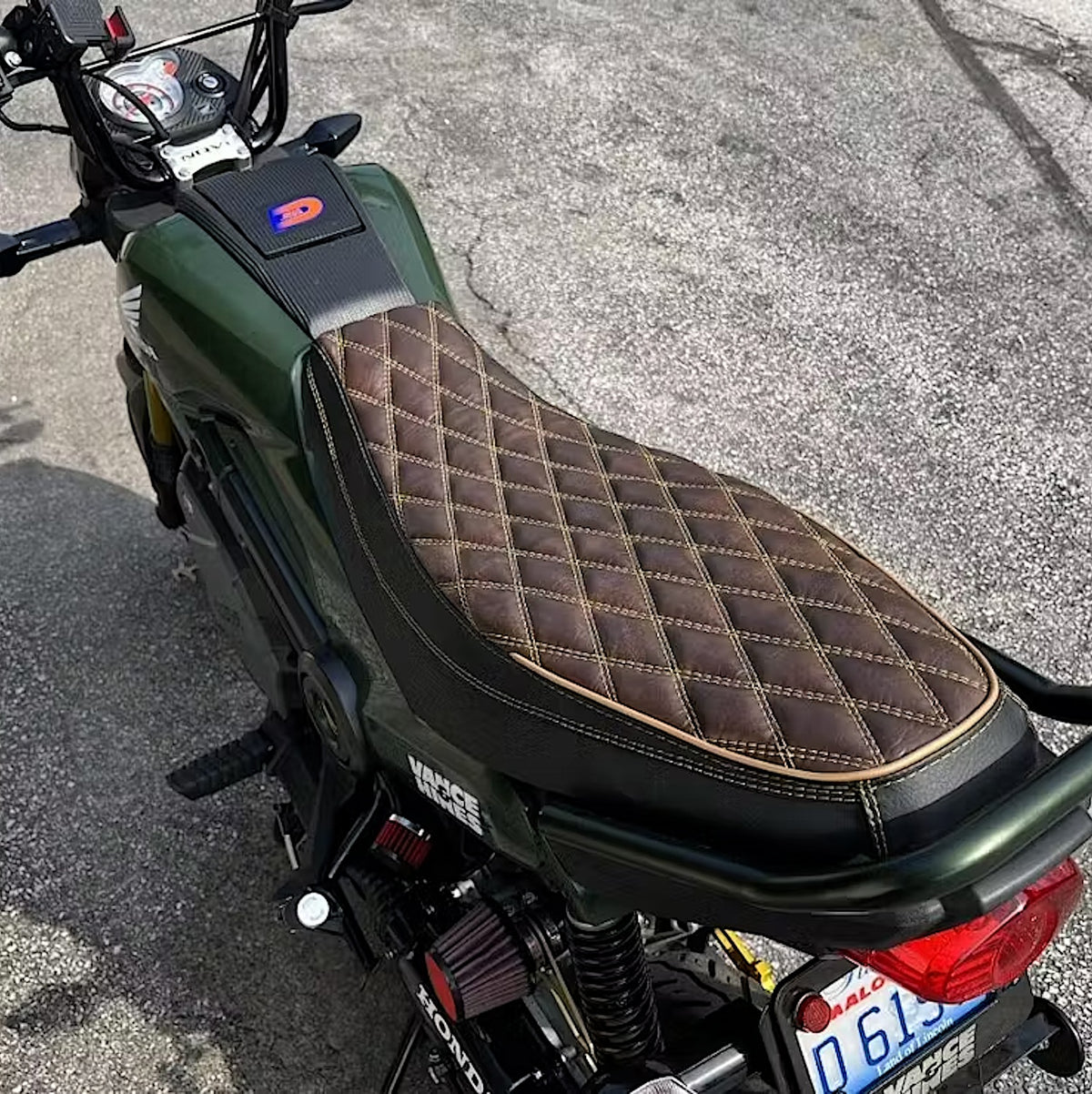 Honda Navi Tobacco Brown and black double-diamond seat cover
