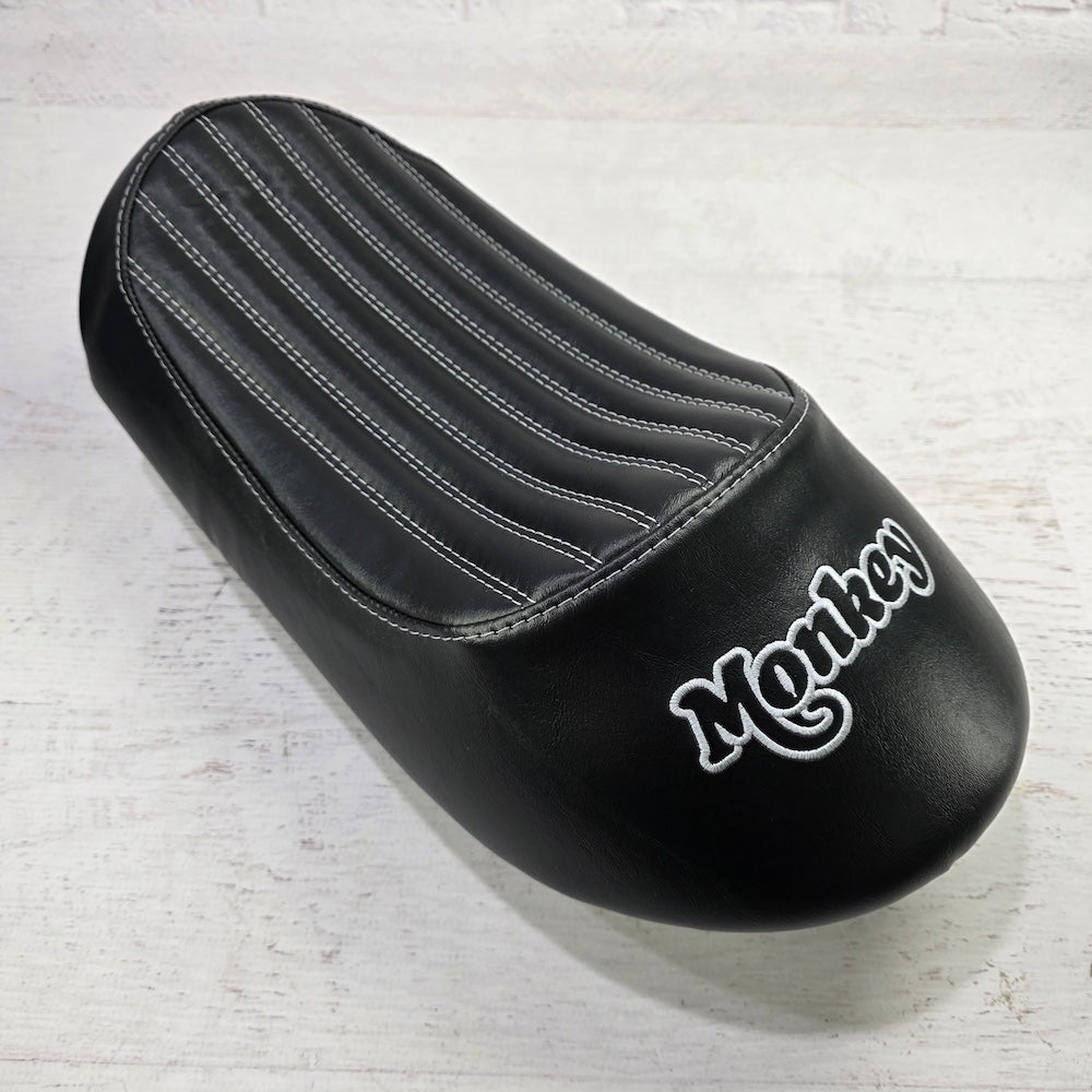 Honda Monkey KITACO satin black vertical pleat seat cover