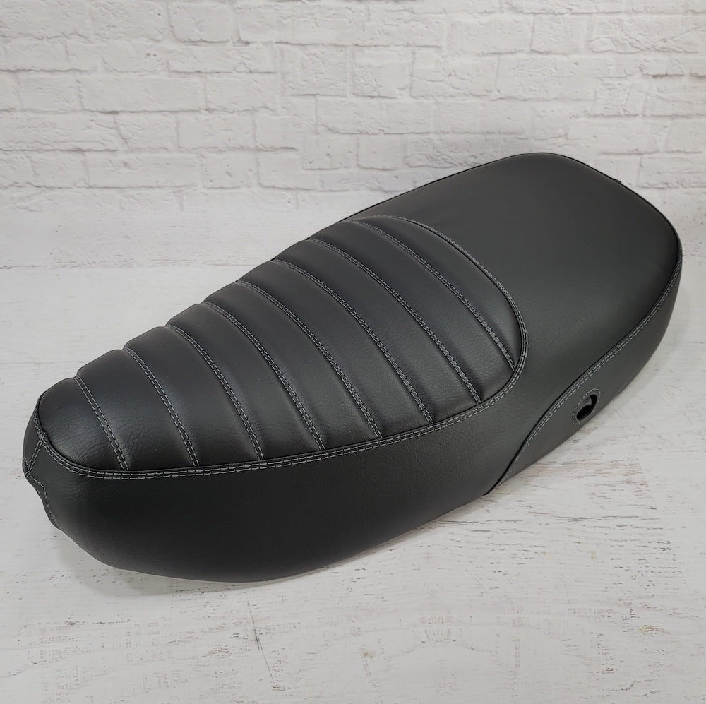 Vespa LX black padded seat cover top view