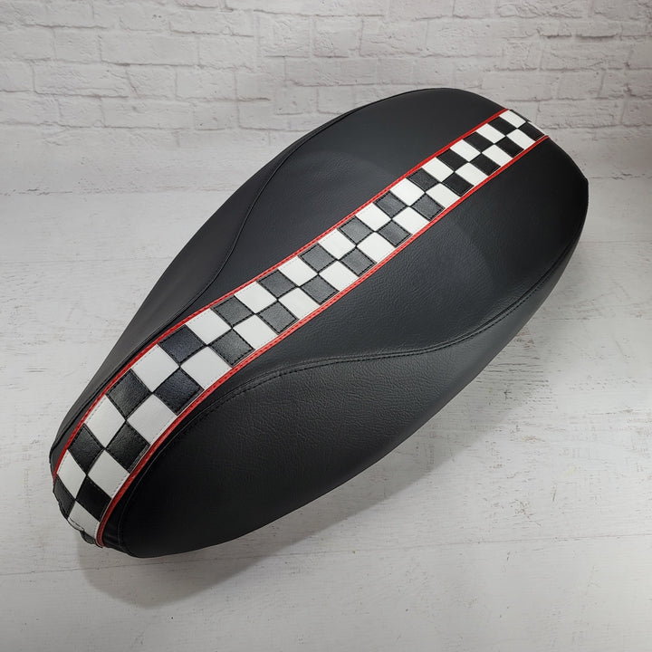 Vespa Sprint / Primavera Checkered Stripe Seat Cover