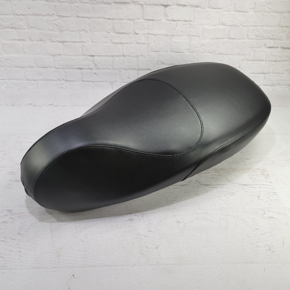 Vespa Sprint / Primavera Minimalist Black Seat Cover by Cheeky Seats