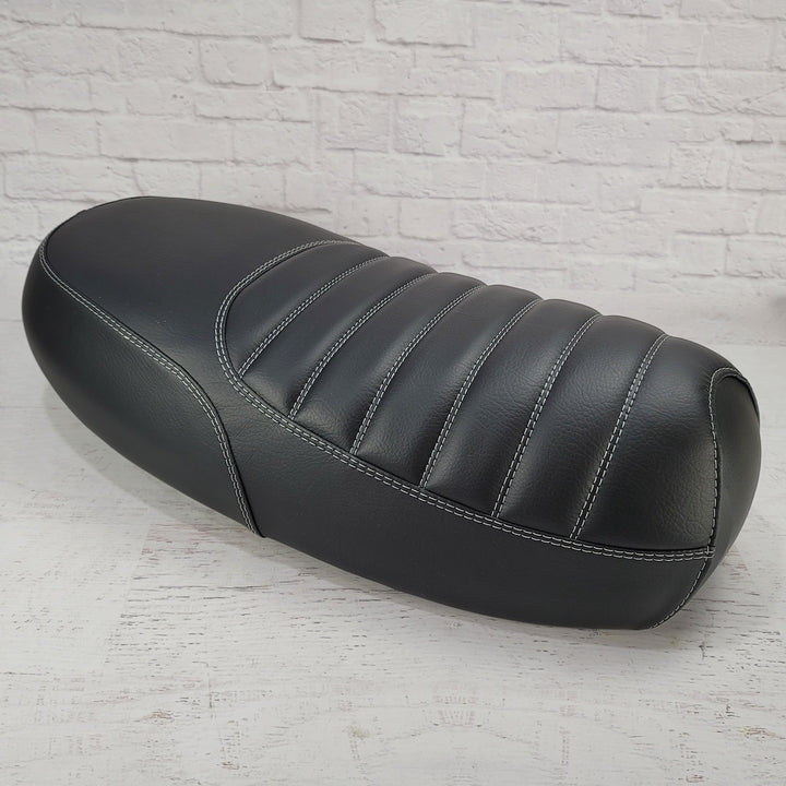 Yamaha Zuma II BWS Prebug Tuck and Roll Handmade Padded Seat Cover