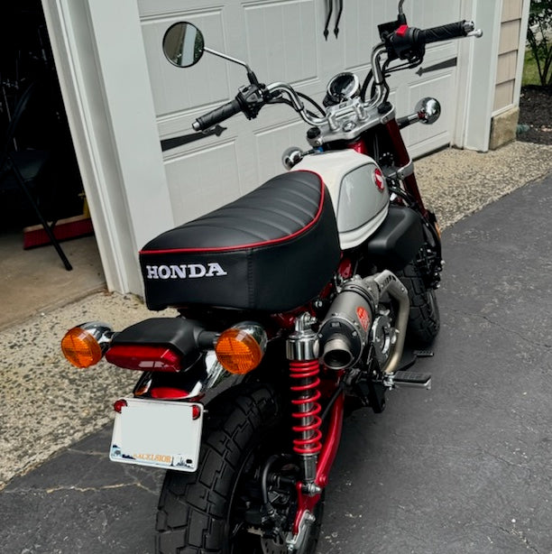 Honda Monkey wide tuck-and-roll seat cover with piping
