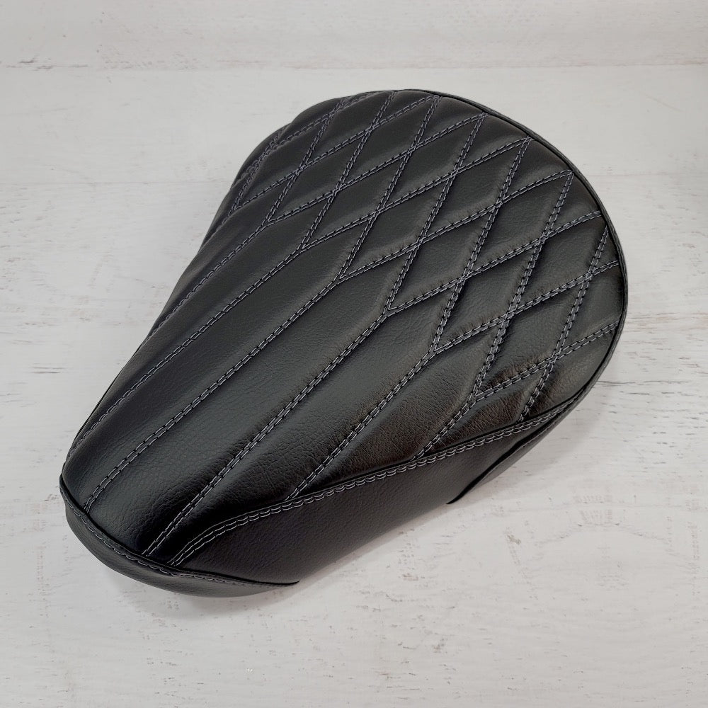 Honda Super Cub black diamond pleat seat cover