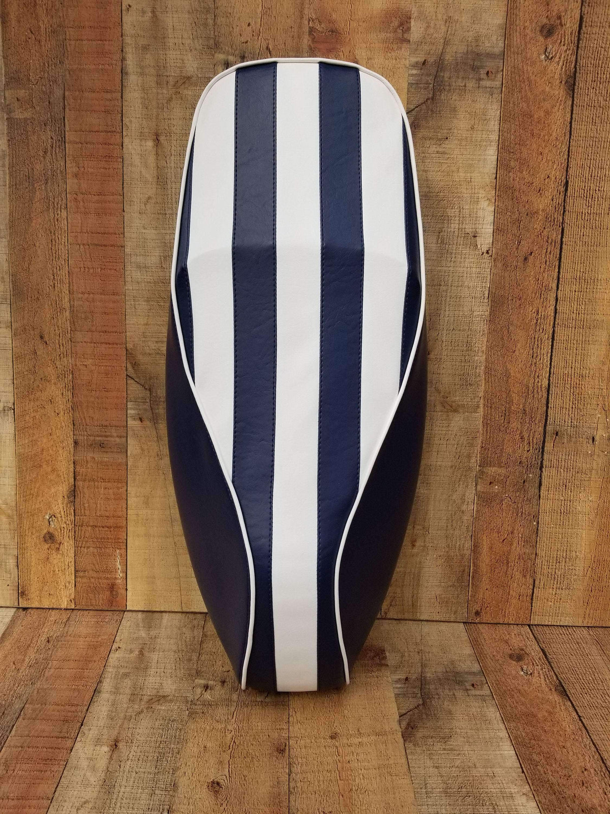 Vespa GTS Yacht Club striped seat cover close-up