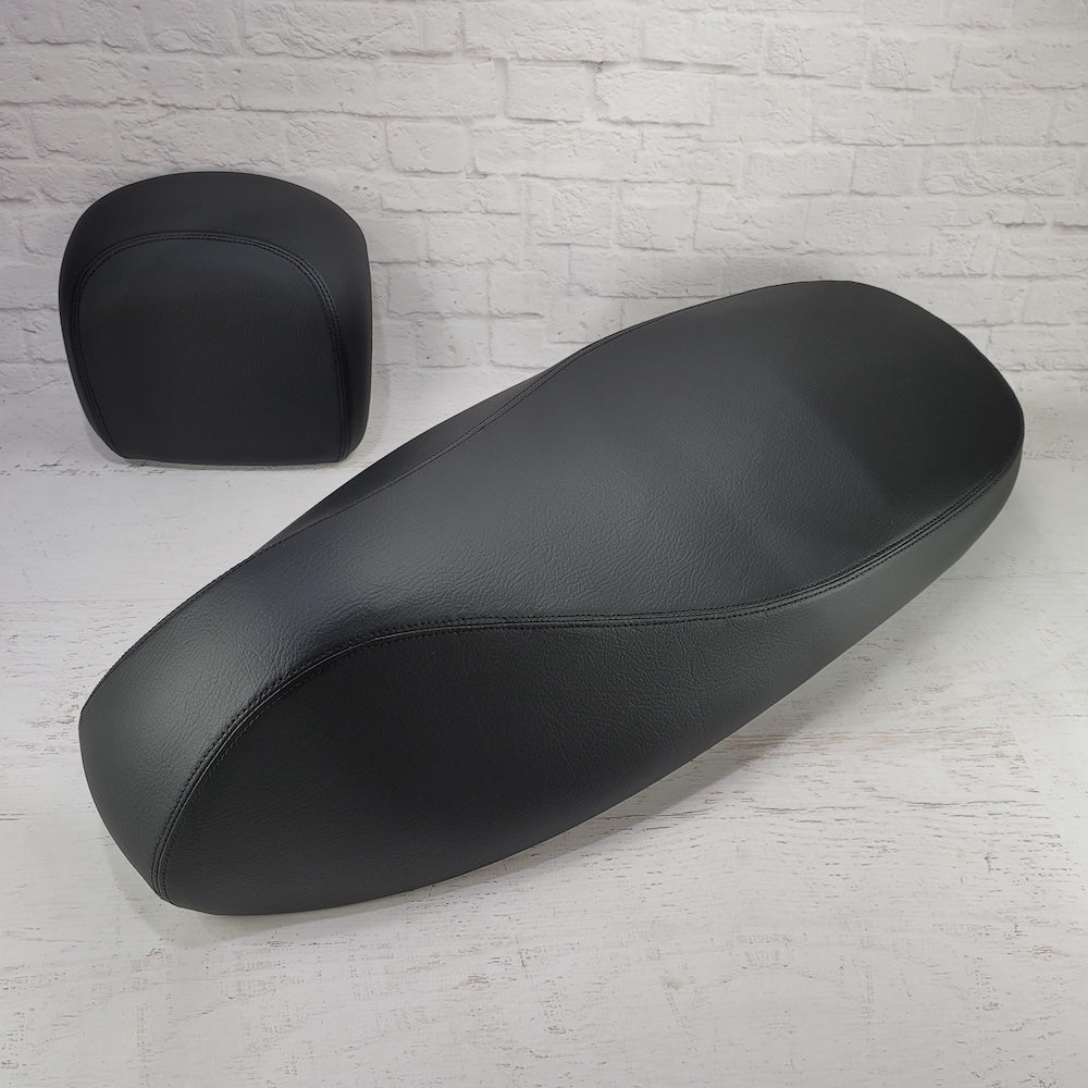 Black Vespa GTS 250/300 Seat Cover, Premium Hand Tailored