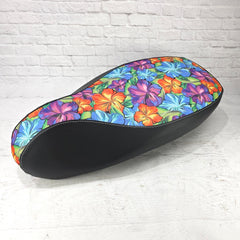 Vespa Hawaiian Flower Waterproof Seat Cover - Mahalo!