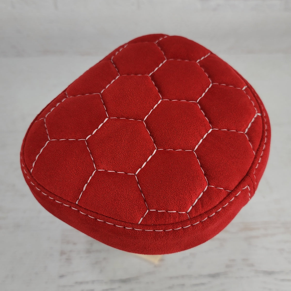 Honda Motocompacto red Alcantara suede hexagon honeycomb seat cover