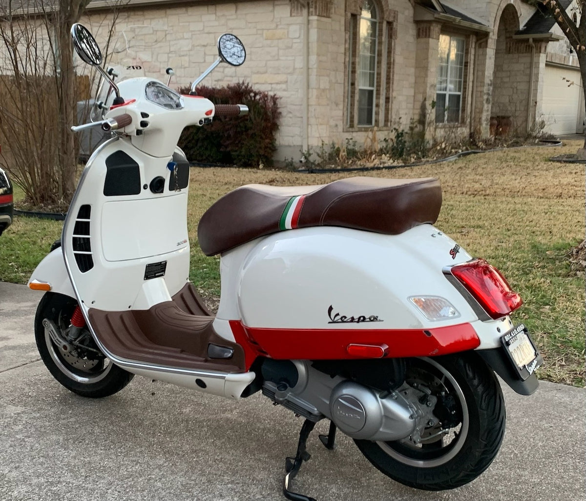 Vespa GTS seat cover with Italian stripes by Cheeky Seats