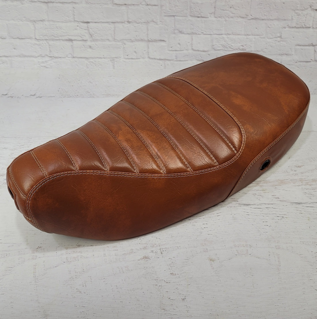 Vespa LX distressed chestnut padded seat cover