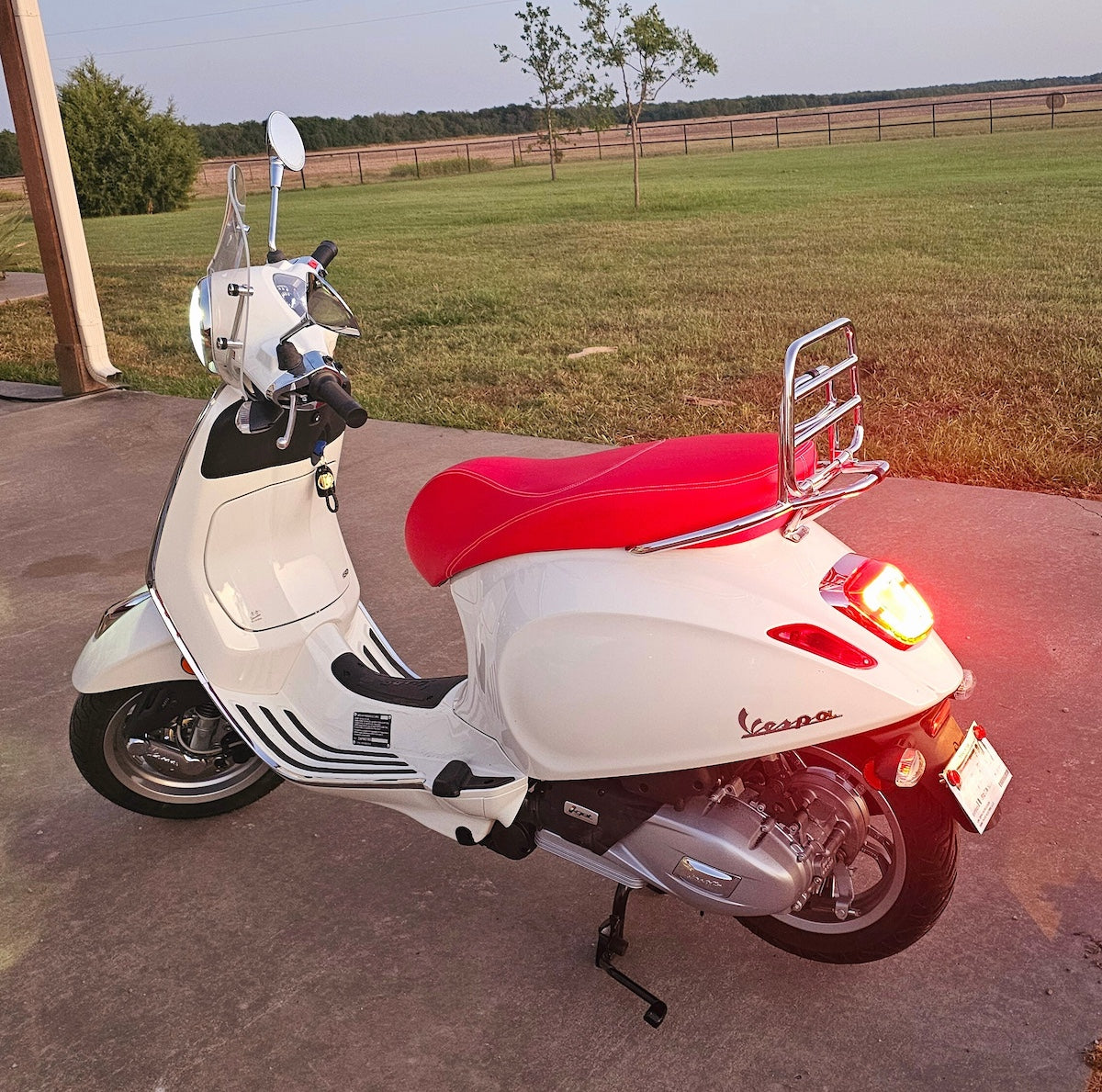 Vespa Primavera Sprint Seat Cover Matte Red by Cheeky Seats