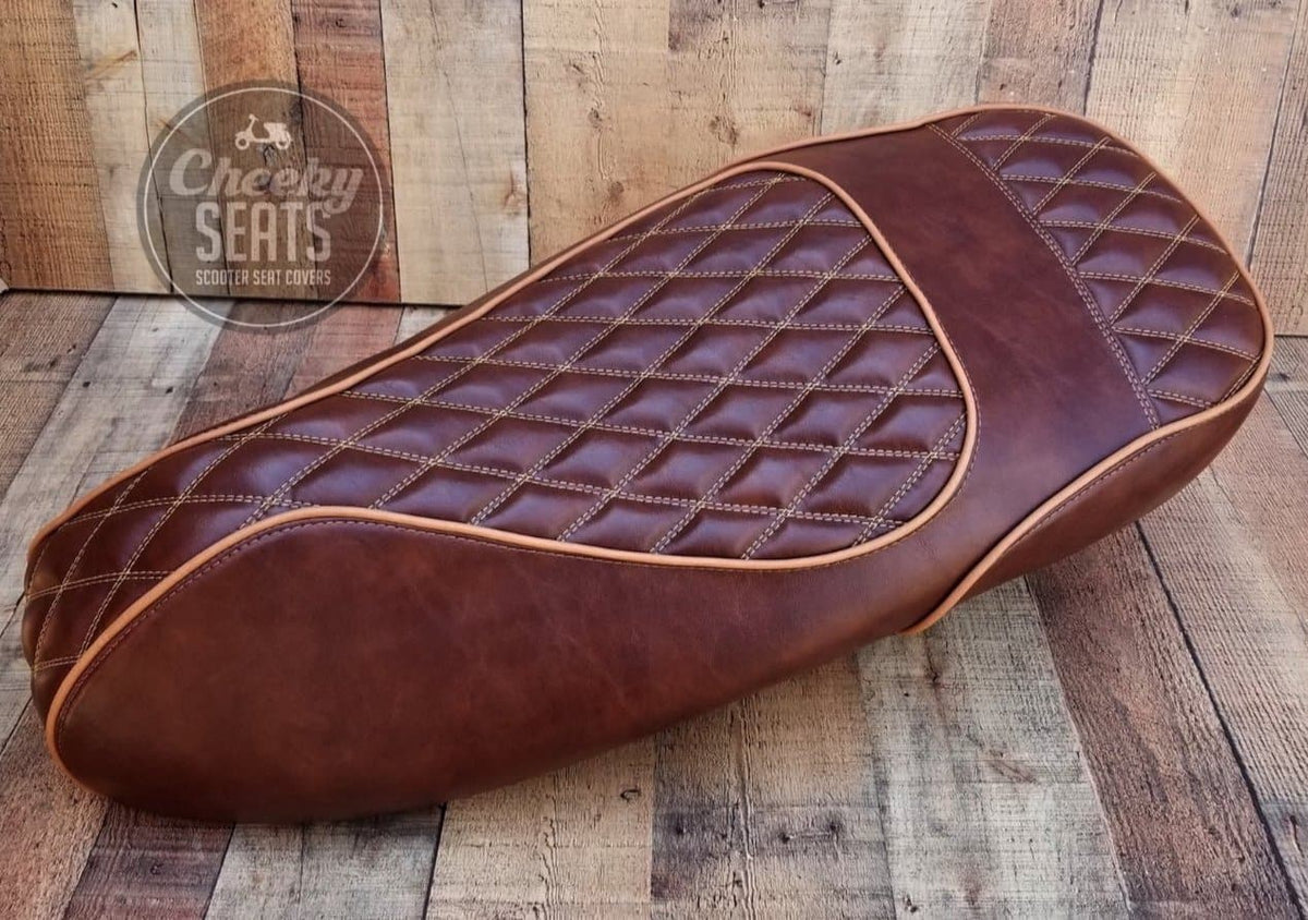 Vespa GTS diamond seat cover saddle stitching detail