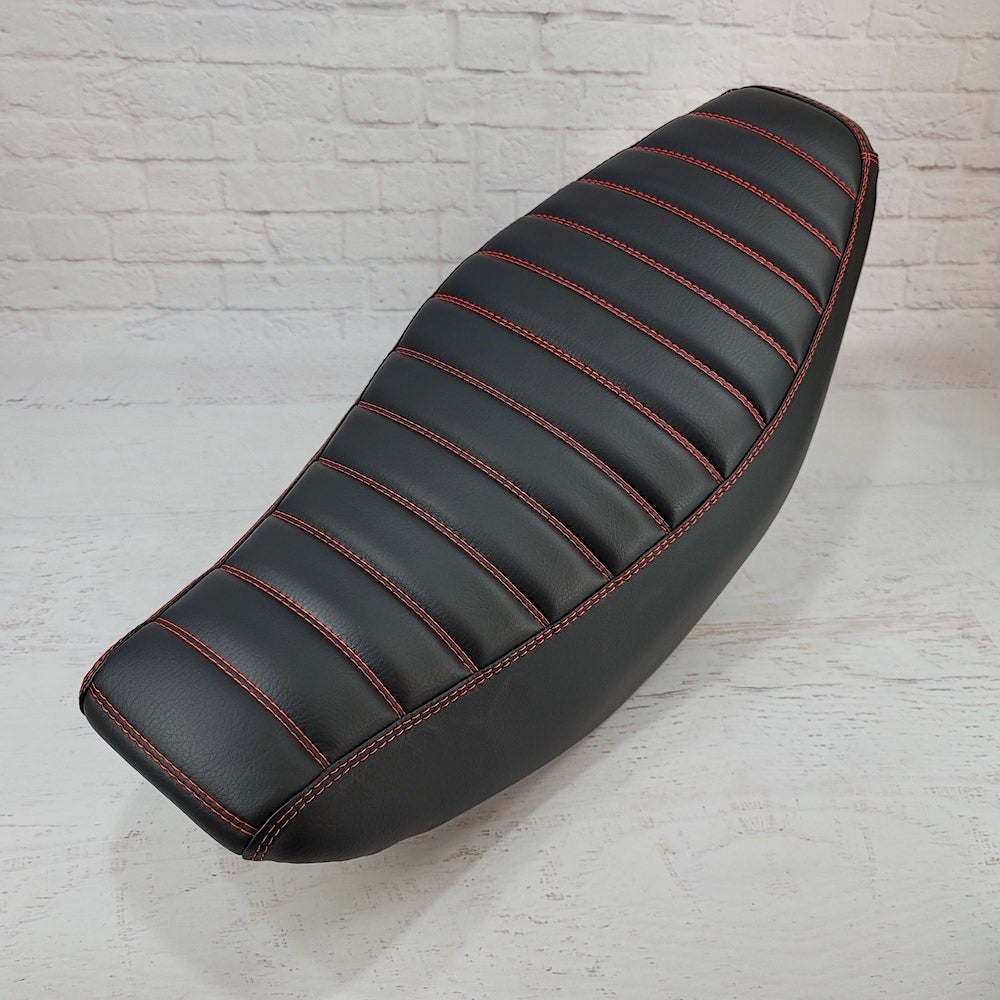 Honda Navi tuck-and-roll seat cover