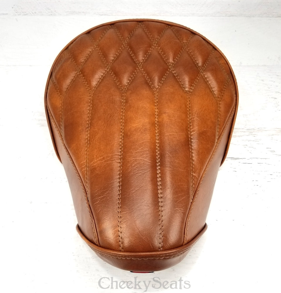 Honda Super Cub cognac diamond pleat seat cover front view
